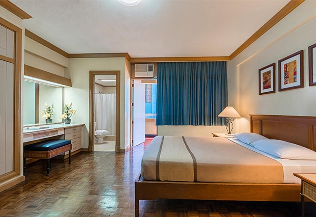 Tropicana Suites Манила Экстерьер фото